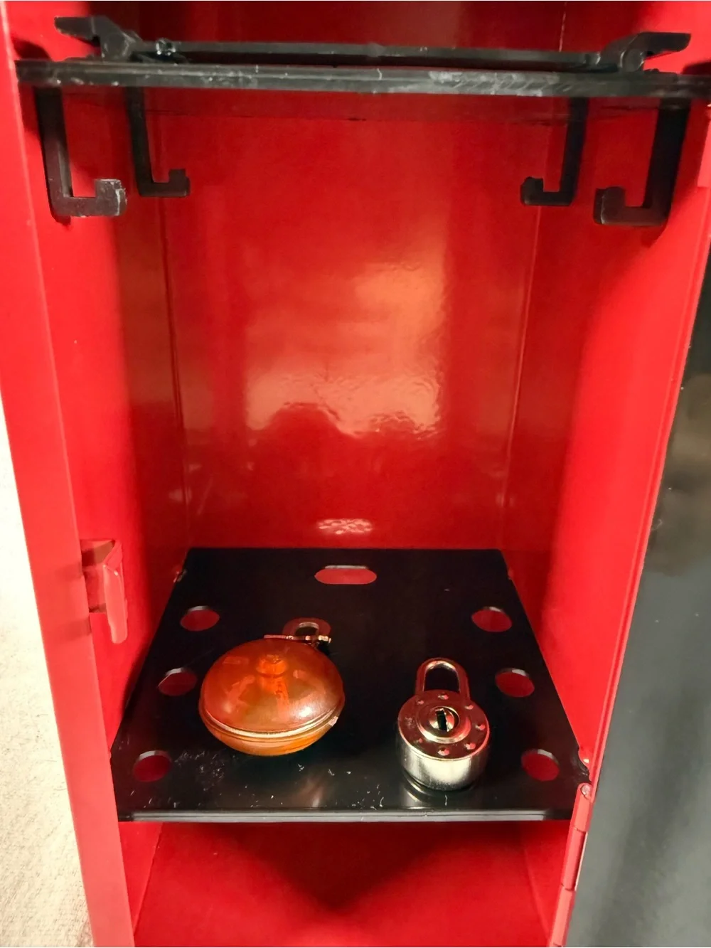 Y2K Red 11” Mini Metal Storage Locker with Lock and Key